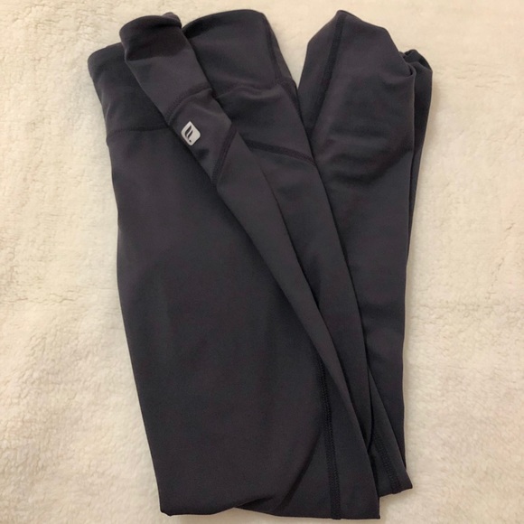 fabletics leggings - Picture 5 of 5